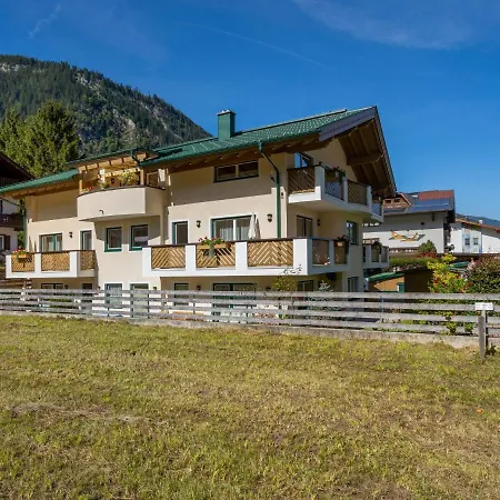Apartment Rosa-9 By Interhome Mayrhofen